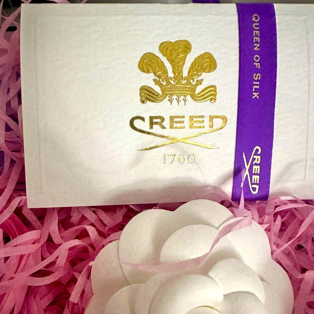Creed QUEEN OF SILK plus purple adjustable bracelet